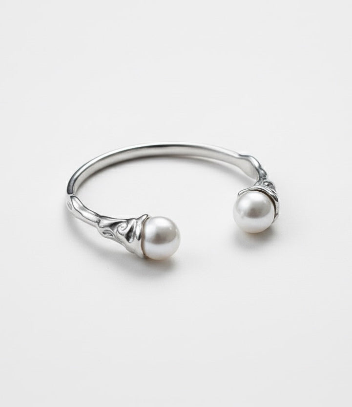 Aurora Pearl Cuff